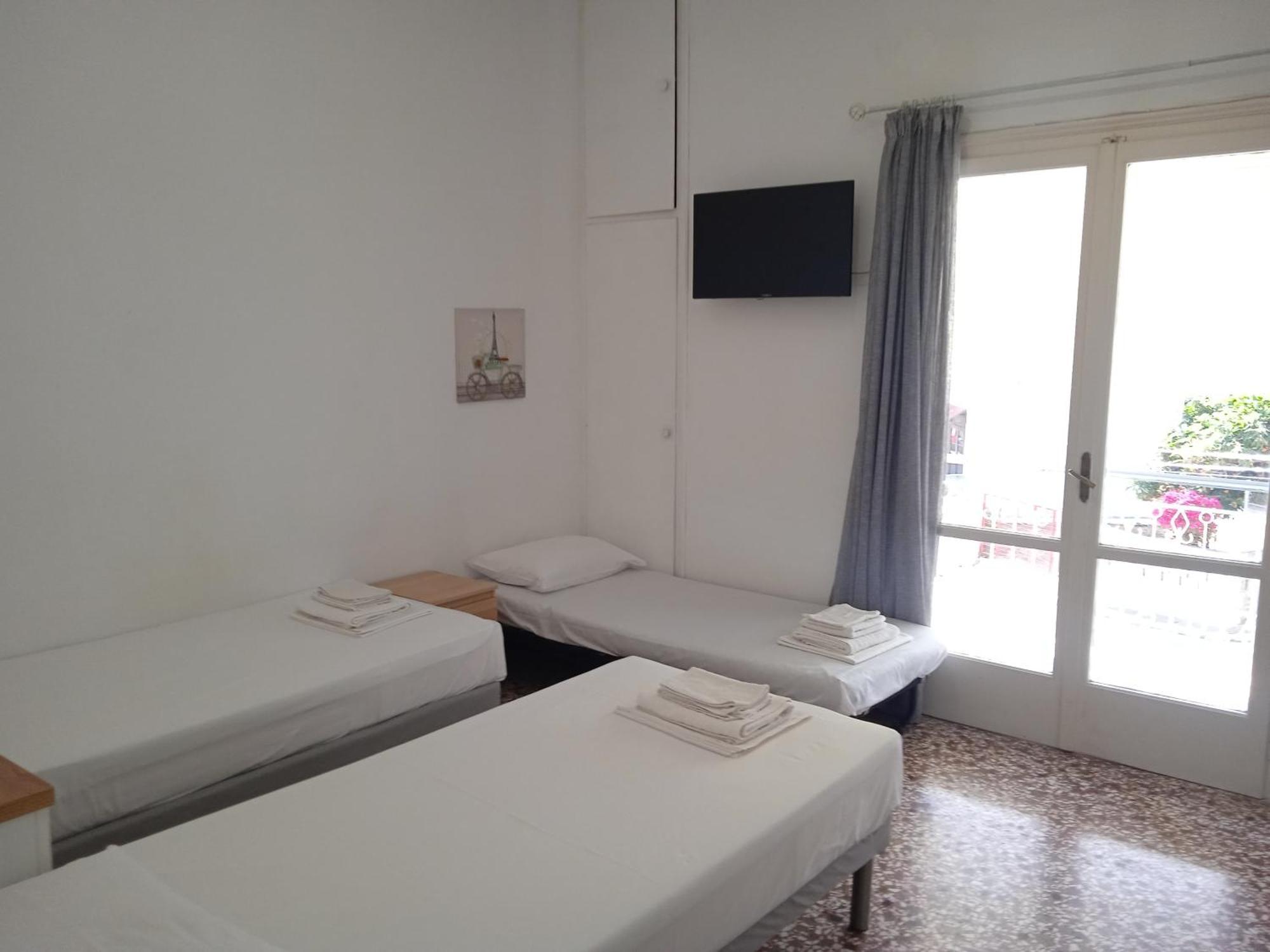 Elina'S Room Poros Town Exterior photo